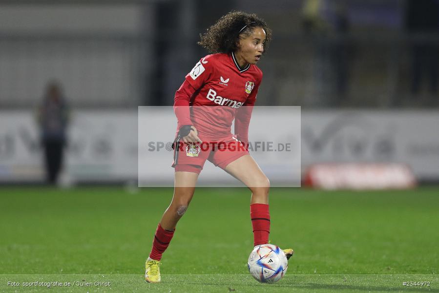 Amira Arfaoui, Dietmar-Hopp-Stadion, Hoffenheim, 04.11.2022, sport, action, DFB, Fussball, November 2022, Saison 2022/2023, 7. Spieltag, FLYERALARM Frauen-Bundesliga, B04, TSG, Bayer 04 Leverkusen, TSG Hoffenheim - Bild-ID: 2344972