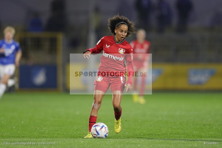 Amira Arfaoui, Dietmar-Hopp-Stadion, Hoffenheim, 04.11.2022, sport, action, DFB, Fussball, November 2022, Saison 2022/2023, 7. Spieltag, FLYERALARM Frauen-Bundesliga, B04, TSG, Bayer 04 Leverkusen, TSG Hoffenheim - Bild-ID: 2344981