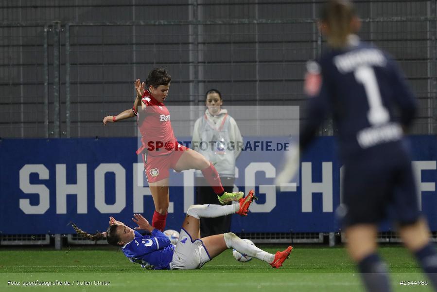 Alexandra Emmerling, Dietmar-Hopp-Stadion, Hoffenheim, 04.11.2022, sport, action, DFB, Fussball, November 2022, Saison 2022/2023, 7. Spieltag, FLYERALARM Frauen-Bundesliga, B04, TSG, Bayer 04 Leverkusen, TSG Hoffenheim - Bild-ID: 2344986