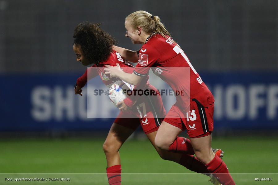 Amira Arfaoui, Dietmar-Hopp-Stadion, Hoffenheim, 04.11.2022, sport, action, DFB, Fussball, November 2022, Saison 2022/2023, 7. Spieltag, FLYERALARM Frauen-Bundesliga, B04, TSG, Bayer 04 Leverkusen, TSG Hoffenheim - Bild-ID: 2344987