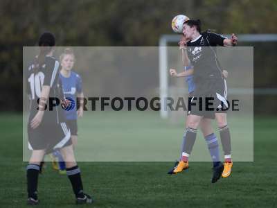 Fotos von SpVgg Adelsberg - FC Hopferstadt auf sportfotografie.de
