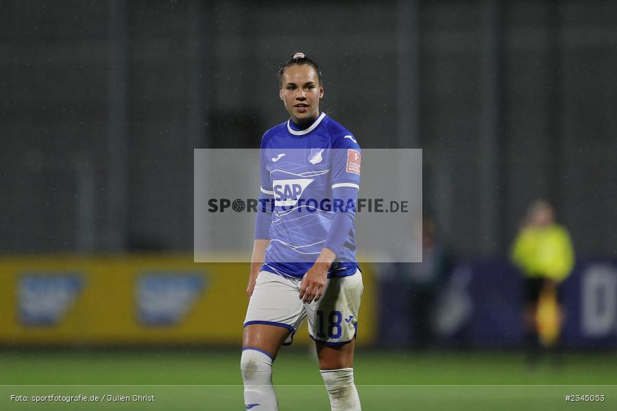 Julia Hickelsberger-Füller, Dietmar-Hopp-Stadion, Hoffenheim, 04.11.2022, sport, action, DFB, Fussball, November 2022, Saison 2022/2023, 7. Spieltag, FLYERALARM Frauen-Bundesliga, B04, TSG, Bayer 04 Leverkusen, TSG Hoffenheim - Bild-ID: 2345053