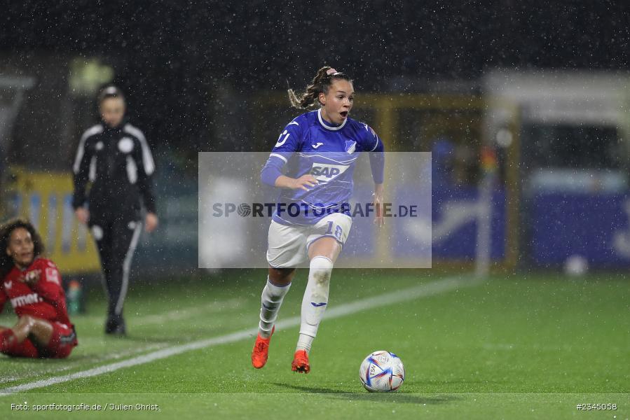 Julia Hickelsberger-Füller, Dietmar-Hopp-Stadion, Hoffenheim, 04.11.2022, sport, action, DFB, Fussball, November 2022, Saison 2022/2023, 7. Spieltag, FLYERALARM Frauen-Bundesliga, B04, TSG, Bayer 04 Leverkusen, TSG Hoffenheim - Bild-ID: 2345058