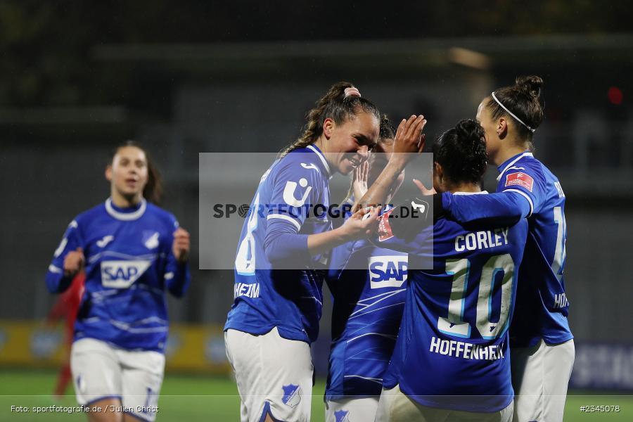 Julia Hickelsberger-Füller, Dietmar-Hopp-Stadion, Hoffenheim, 04.11.2022, sport, action, DFB, Fussball, November 2022, Saison 2022/2023, 7. Spieltag, FLYERALARM Frauen-Bundesliga, B04, TSG, Bayer 04 Leverkusen, TSG Hoffenheim - Bild-ID: 2345078