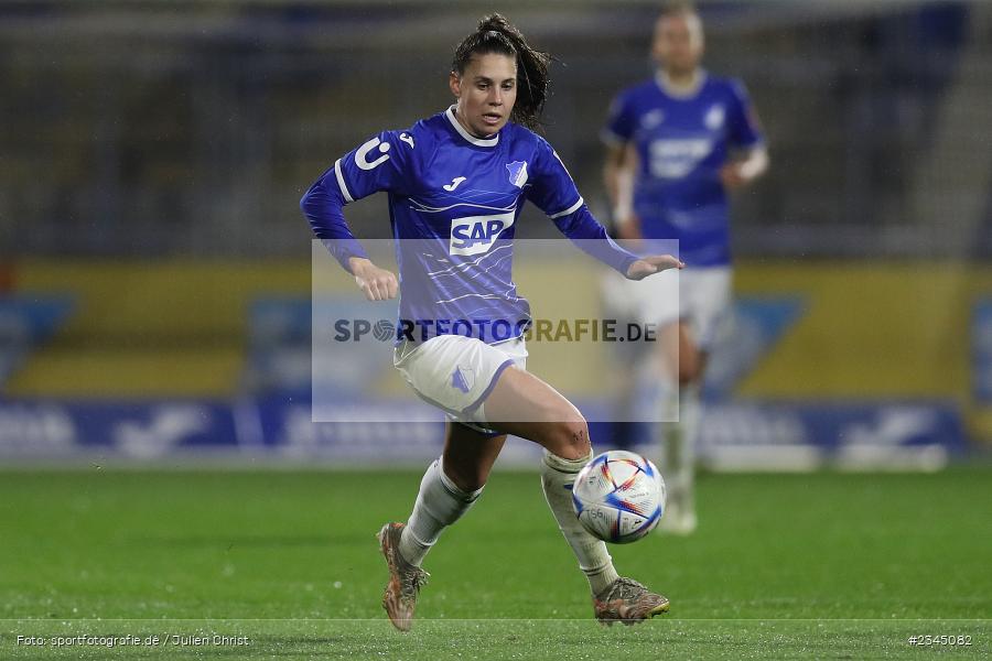 Isabella Hartig, Dietmar-Hopp-Stadion, Hoffenheim, 04.11.2022, sport, action, DFB, Fussball, November 2022, Saison 2022/2023, 7. Spieltag, FLYERALARM Frauen-Bundesliga, B04, TSG, Bayer 04 Leverkusen, TSG Hoffenheim - Bild-ID: 2345082