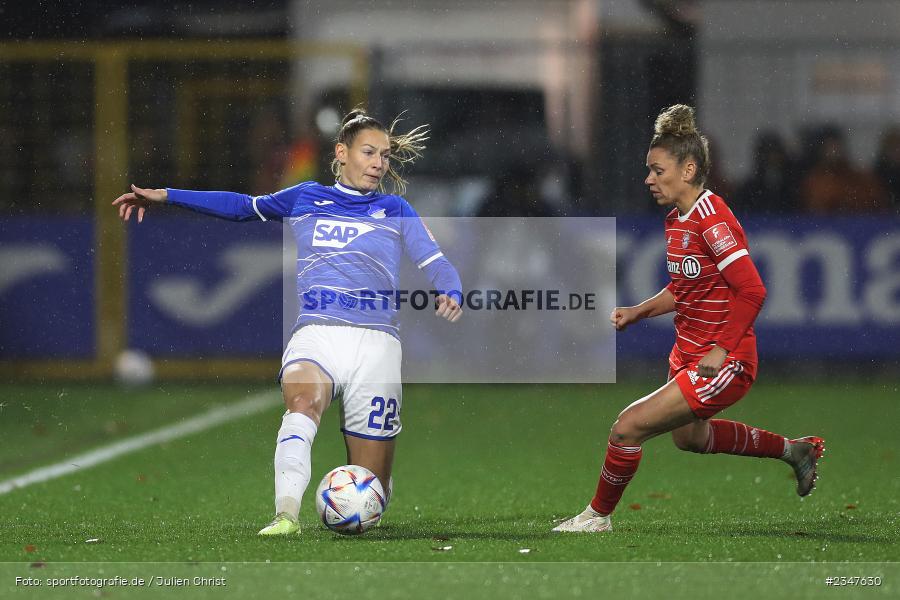Sarai Linder, Dietmar-Hopp-Stadion, Hoffenheim, 02.12.2022, sport, action, Fussball, DFB, Dezember 2022, Saison 2022/2023, 9. Spieltag, FFBL, FLYERALARM Frauen-Bundesliga, FCB, TSG, FC Bayern München, TSG Hoffenheim - Bild-ID: 2347630