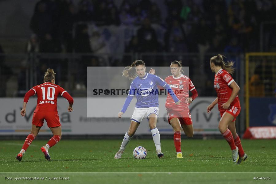 Jana Feldkamp, Dietmar-Hopp-Stadion, Hoffenheim, 02.12.2022, sport, action, Fussball, DFB, Dezember 2022, Saison 2022/2023, 9. Spieltag, FFBL, FLYERALARM Frauen-Bundesliga, FCB, TSG, FC Bayern München, TSG Hoffenheim - Bild-ID: 2347632