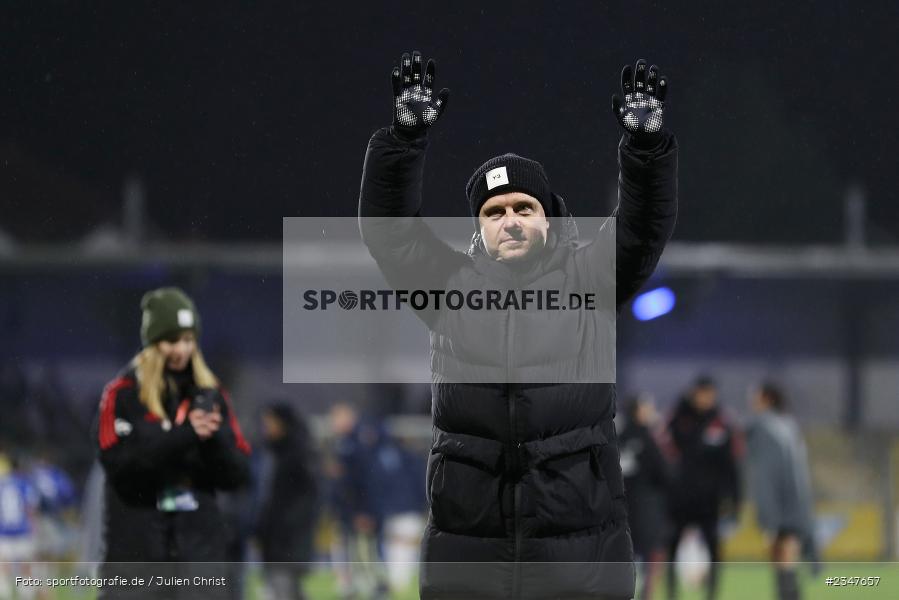 Jubel, Gestik, Trainer, Alexander Straus, Dietmar-Hopp-Stadion, Hoffenheim, 02.12.2022, sport, action, Fussball, DFB, Dezember 2022, Saison 2022/2023, 9. Spieltag, FFBL, FLYERALARM Frauen-Bundesliga, FCB, TSG, FC Bayern München, TSG Hoffenheim - Bild-ID: 2347657