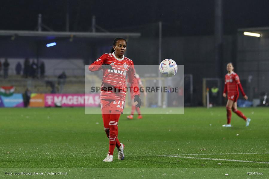 Emelyne Laurent, Dietmar-Hopp-Stadion, Hoffenheim, 02.12.2022, sport, action, Fussball, DFB, Dezember 2022, Saison 2022/2023, 9. Spieltag, FFBL, FLYERALARM Frauen-Bundesliga, FCB, TSG, FC Bayern München, TSG Hoffenheim - Bild-ID: 2347666