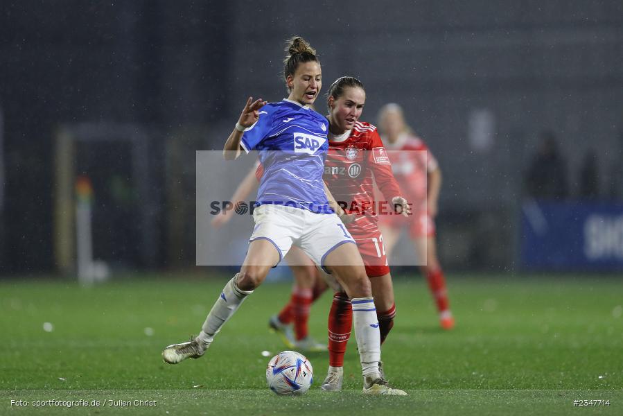 Franziska Harsch, Dietmar-Hopp-Stadion, Hoffenheim, 02.12.2022, sport, action, Fussball, DFB, Dezember 2022, Saison 2022/2023, 9. Spieltag, FFBL, FLYERALARM Frauen-Bundesliga, FCB, TSG, FC Bayern München, TSG Hoffenheim - Bild-ID: 2347714