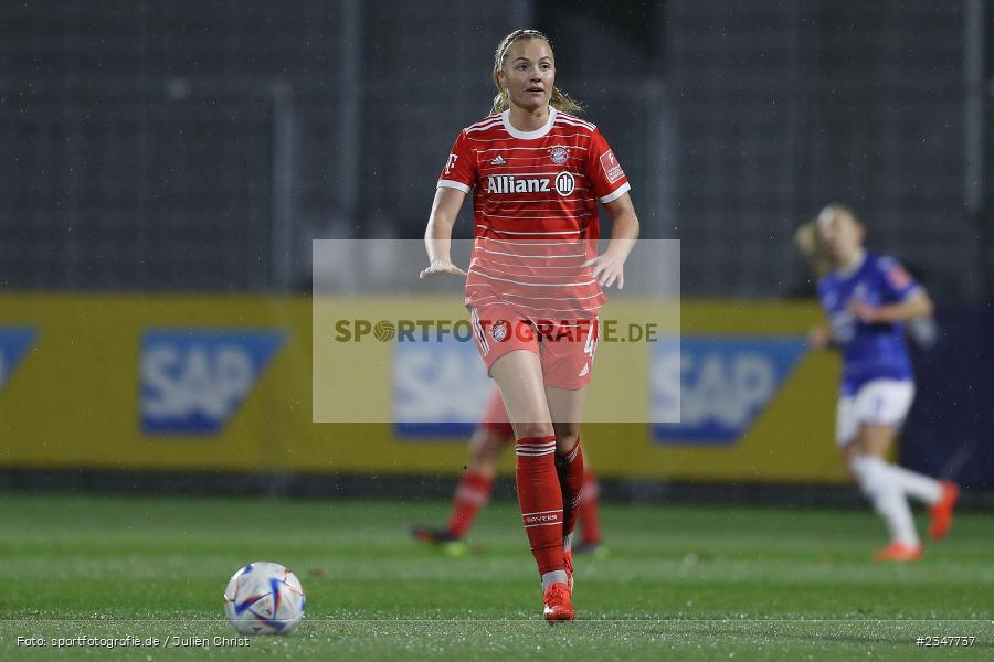 Glódís Perla Viggósdóttir, Dietmar-Hopp-Stadion, Hoffenheim, 02.12.2022, sport, action, Fussball, DFB, Dezember 2022, Saison 2022/2023, 9. Spieltag, FFBL, FLYERALARM Frauen-Bundesliga, FCB, TSG, FC Bayern München, TSG Hoffenheim - Bild-ID: 2347737 Glódís Perla Viggósdóttir, Dietmar-Hopp-Stadion, Hoffenheim, 02.12.2022, sport, action, Fussball, DFB, Dezember 2022, Saison 2022/2023, 9. Spieltag, FFBL, FLYERALARM Frauen-Bundesliga, FCB, TSG, FC Bayern München, TSG Hoffenheim - Bild-ID: 2347737