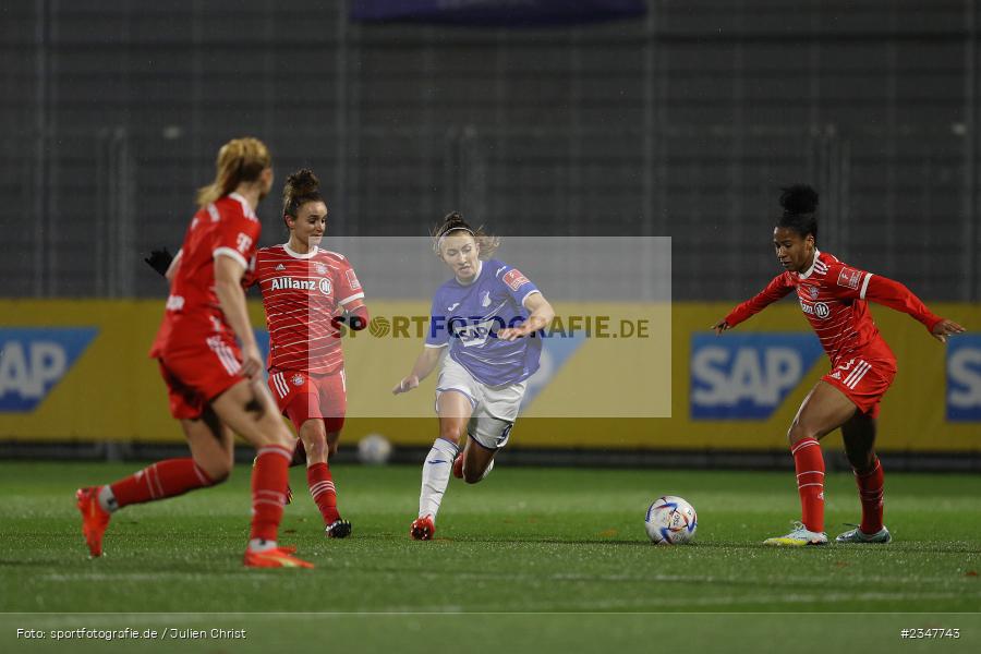 Katharina Naschenweng, Dietmar-Hopp-Stadion, Hoffenheim, 02.12.2022, sport, action, Fussball, DFB, Dezember 2022, Saison 2022/2023, 9. Spieltag, FFBL, FLYERALARM Frauen-Bundesliga, FCB, TSG, FC Bayern München, TSG Hoffenheim - Bild-ID: 2347743