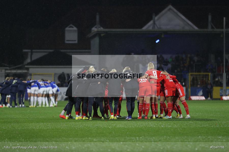 Mannschaftskreis, Dietmar-Hopp-Stadion, Hoffenheim, 02.12.2022, sport, action, Fussball, DFB, Dezember 2022, Saison 2022/2023, 9. Spieltag, FFBL, FLYERALARM Frauen-Bundesliga, FCB, TSG, FC Bayern München, TSG Hoffenheim - Bild-ID: 2347758
