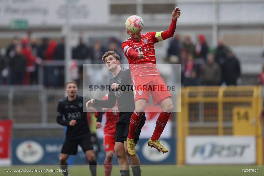 Timo Kern, Stadion am Schönbusch, Aschaffenburg, 03.12.2022, sport, action, Fussball, BFV, Dezember 2022, Saison 2022/2023, 24. Spieltag, Regionalliga Bayern, FCB, SVA, FC Bayern München II, SV Viktoria Aschaffenburg - Bild-ID: 2347804