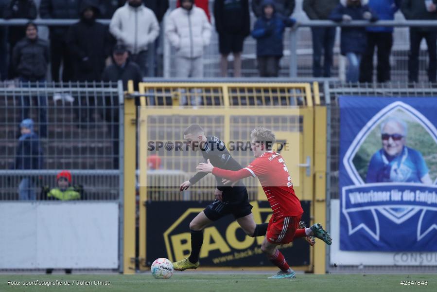 Niklas Meyer, Stadion am Schönbusch, Aschaffenburg, 03.12.2022, sport, action, Fussball, BFV, Dezember 2022, Saison 2022/2023, 24. Spieltag, Regionalliga Bayern, FCB, SVA, FC Bayern München II, SV Viktoria Aschaffenburg - Bild-ID: 2347843