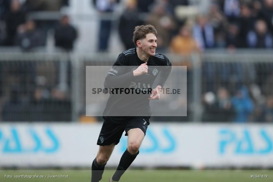 Benedict Laverty, Stadion am Schönbusch, Aschaffenburg, 03.12.2022, sport, action, Fussball, BFV, Dezember 2022, Saison 2022/2023, 24. Spieltag, Regionalliga Bayern, FCB, SVA, FC Bayern München II, SV Viktoria Aschaffenburg - Bild-ID: 2347879 Benedict Laverty, Stadion am Schönbusch, Aschaffenburg, 03.12.2022, sport, action, Fussball, BFV, Dezember 2022, Saison 2022/2023, 24. Spieltag, Regionalliga Bayern, FCB, SVA, FC Bayern München II, SV Viktoria Aschaffenburg - Bild-ID: 2347879