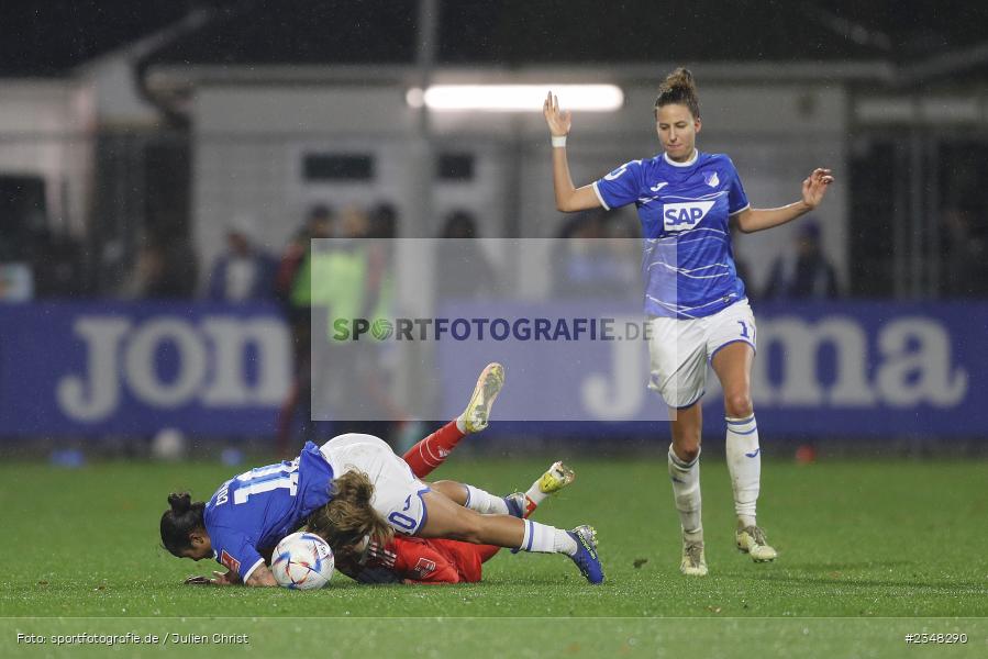Maximiliane Rall, Dietmar-Hopp-Stadion, Hoffenheim, 02.12.2022, sport, action, Fussball, DFB, Dezember 2022, Saison 2022/2023, 9. Spieltag, FFBL, FLYERALARM Frauen-Bundesliga, FCB, TSG, FC Bayern München, TSG Hoffenheim - Bild-ID: 2348290