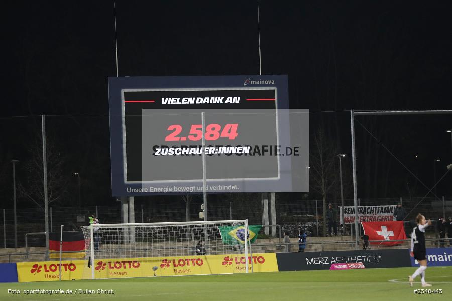 Zuschauer, Stadion am Brentanobad, Frankfurt, 09.12.2022, sport, action, Fussball, DFB, Dezember 2022, Saison 2022/2023, 10. Spieltag, FFBL, FLYERALARM Frauen-Bundesliga, FFC, SGE, 1. FFC Turbine Potsdam, Eintracht Frankfurt - Bild-ID: 2348443 Zuschauer, Stadion am Brentanobad, Frankfurt, 09.12.2022, sport, action, Fussball, DFB, Dezember 2022, Saison 2022/2023, 10. Spieltag, FFBL, FLYERALARM Frauen-Bundesliga, FFC, SGE, 1. FFC Turbine Potsdam, Eintracht Frankfurt - Bild-ID: 2348443