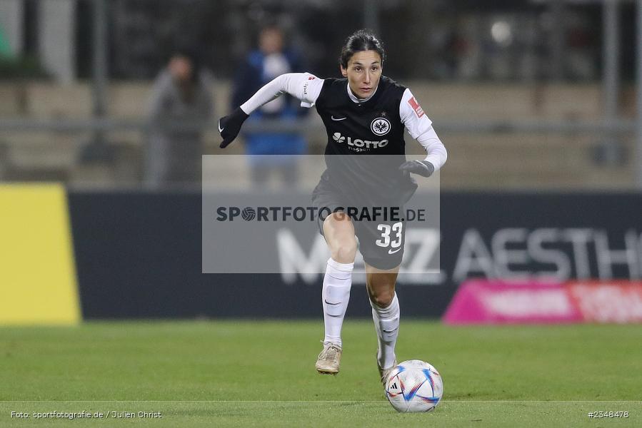 Sara Doorsoun-Khajeh, Stadion am Brentanobad, Frankfurt, 09.12.2022, sport, action, Fussball, DFB, Dezember 2022, Saison 2022/2023, 10. Spieltag, FFBL, FLYERALARM Frauen-Bundesliga, FFC, SGE, 1. FFC Turbine Potsdam, Eintracht Frankfurt - Bild-ID: 2348478 Sara Doorsoun-Khajeh, Stadion am Brentanobad, Frankfurt, 09.12.2022, sport, action, Fussball, DFB, Dezember 2022, Saison 2022/2023, 10. Spieltag, FFBL, FLYERALARM Frauen-Bundesliga, FFC, SGE, 1. FFC Turbine Potsdam, Eintracht Frankfurt - Bild-ID: 2348478