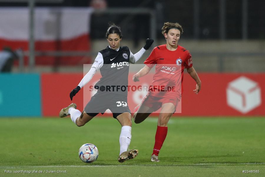 Sara Doorsoun-Khajeh, Stadion am Brentanobad, Frankfurt, 09.12.2022, sport, action, Fussball, DFB, Dezember 2022, Saison 2022/2023, 10. Spieltag, FFBL, FLYERALARM Frauen-Bundesliga, FFC, SGE, 1. FFC Turbine Potsdam, Eintracht Frankfurt - Bild-ID: 2348583 Sara Doorsoun-Khajeh, Stadion am Brentanobad, Frankfurt, 09.12.2022, sport, action, Fussball, DFB, Dezember 2022, Saison 2022/2023, 10. Spieltag, FFBL, FLYERALARM Frauen-Bundesliga, FFC, SGE, 1. FFC Turbine Potsdam, Eintracht Frankfurt - Bild-ID: 2348583
