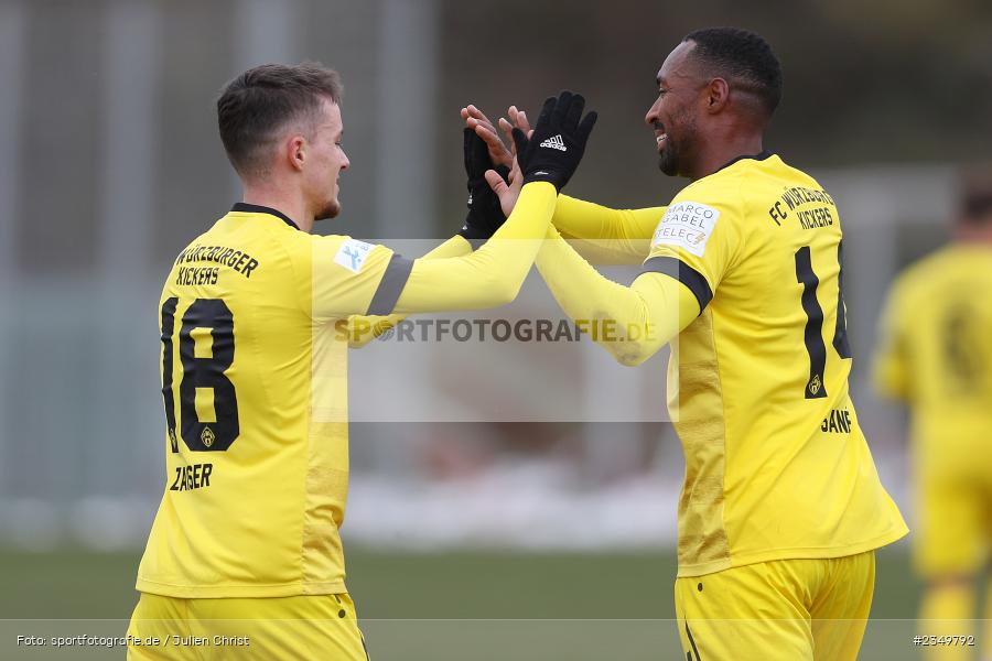 Torjubel, Saliou Sané, Sportgelände Am Sonnenstuhl, Randersacker, 21.01.2023, sport, action, BFV, Januar 2023, Fussball, Freundschaftsspiel, Regional-FS, VFB, FWK, VfB Bad Mergentheim, FC Würzburger Kickers - Bild-ID: 2349792