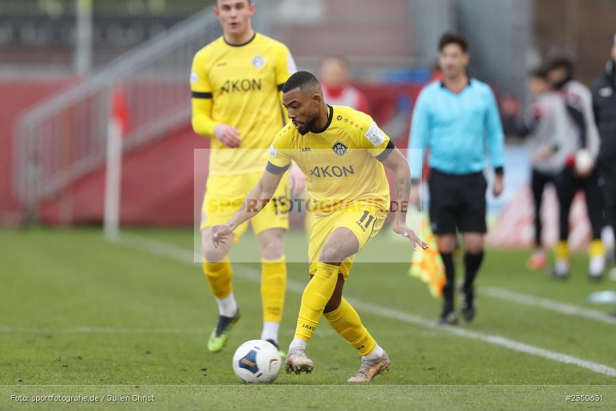 Fabrice Montcheu, FLYERALARM Arena, Würzburg, 04.02.2023, sport, action, Fussball, BFV, Landesfreundschaftsspiele, Regionalliga Südwest, Regionalliga Bayern, VFR, FWK, VfR Aalen, FC Würzburger Kickers - Bild-ID: 2350631