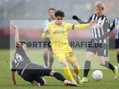 Fotos von FC Würzburger Kickers - VfR Aalen auf sportfotografie.de