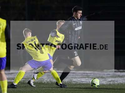 Fotos von TG Höchberg - TSV Karlburg auf sportfotografie.de