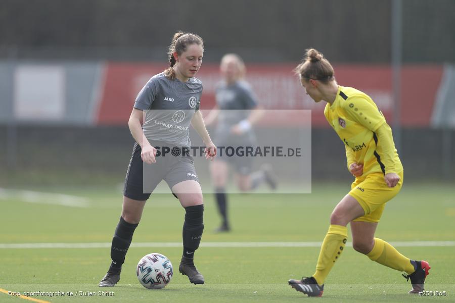 Emma Steger, Sportpark Heuchelhof, Würzburg, 12.02.2023, sport, action, Fussball, Frauen, Landesliga Nordwest, Bezirksoberliga, ERL, FWK, SpVgg Erlangen, FC Würzburger Kickers II - Bild-ID: 2351365