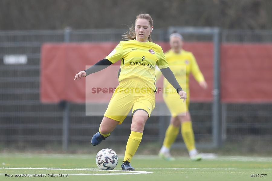 Linda Demann, Sportpark Heuchelhof, Würzburg, 12.02.2023, sport, action, Fussball, Frauen, Landesliga Nordwest, Bezirksoberliga, ERL, FWK, SpVgg Erlangen, FC Würzburger Kickers II - Bild-ID: 2351377