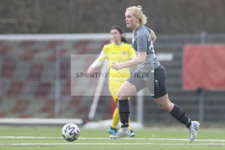 Merle Christiansen, Sportpark Heuchelhof, Würzburg, 12.02.2023, sport, action, Fussball, Frauen, Landesliga Nordwest, Bezirksoberliga, ERL, FWK, SpVgg Erlangen, FC Würzburger Kickers II - Bild-ID: 2351380 Merle Christiansen, Sportpark Heuchelhof, Würzburg, 12.02.2023, sport, action, Fussball, Frauen, Landesliga Nordwest, Bezirksoberliga, ERL, FWK, SpVgg Erlangen, FC Würzburger Kickers II - Bild-ID: 2351380