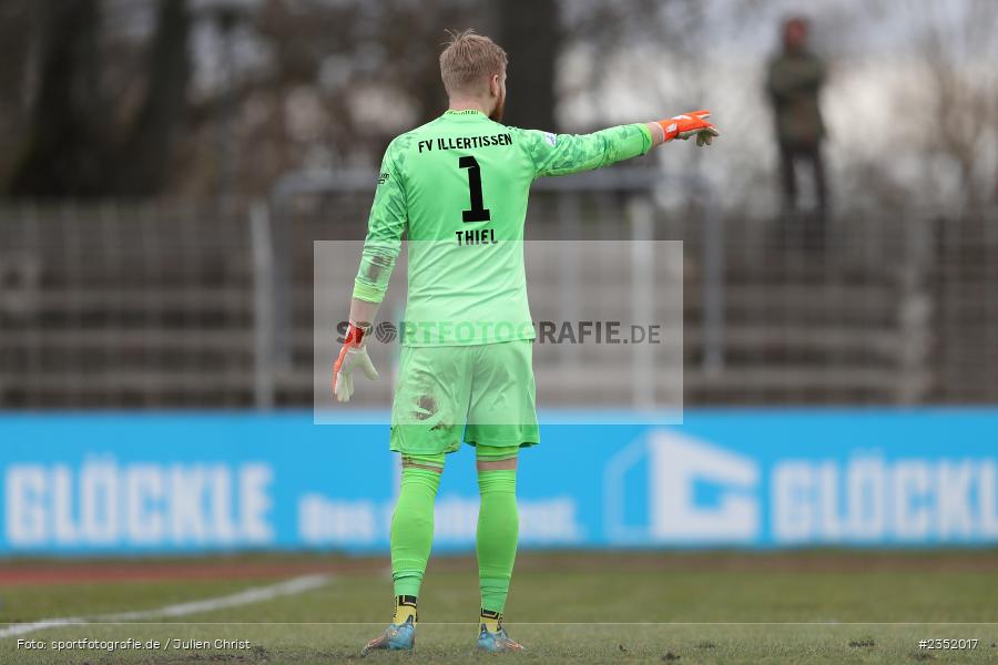 Felix Thiel, Willy-Sachs-Stadion, Schweinfurt, 18.02.2023, sport, action, Fussball, BFV, 24. Spieltag, Regionalliga Bayern, FVI, FC05, FV Illertissen, 1. FC Schweinfurt - Bild-ID: 2352017