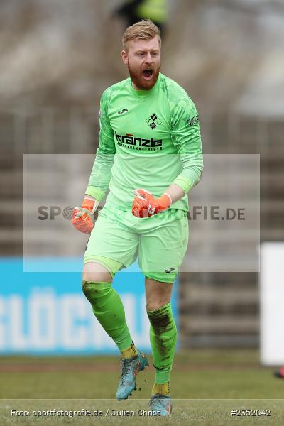 Felix Thiel, Willy-Sachs-Stadion, Schweinfurt, 18.02.2023, sport, action, Fussball, BFV, 24. Spieltag, Regionalliga Bayern, FVI, FC05, FV Illertissen, 1. FC Schweinfurt - Bild-ID: 2352042