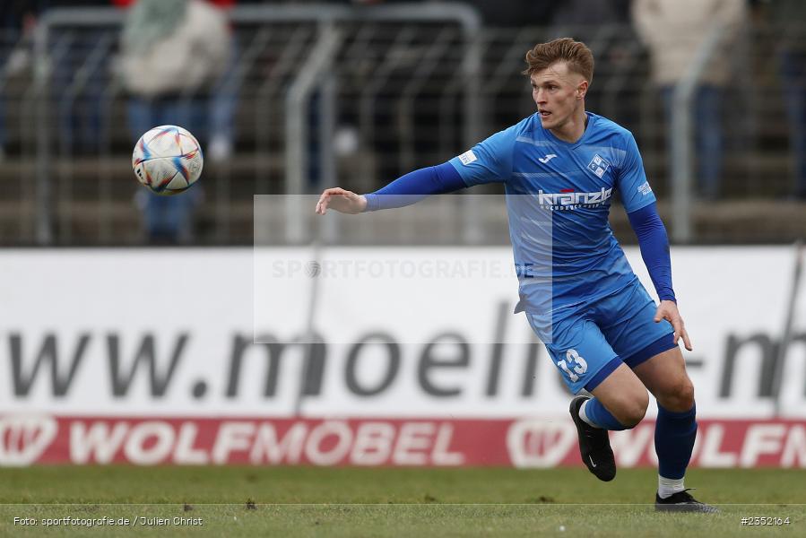 Kevin Frisorger, Willy-Sachs-Stadion, Schweinfurt, 18.02.2023, sport, action, Fussball, BFV, 24. Spieltag, Regionalliga Bayern, FVI, FC05, FV Illertissen, 1. FC Schweinfurt - Bild-ID: 2352164