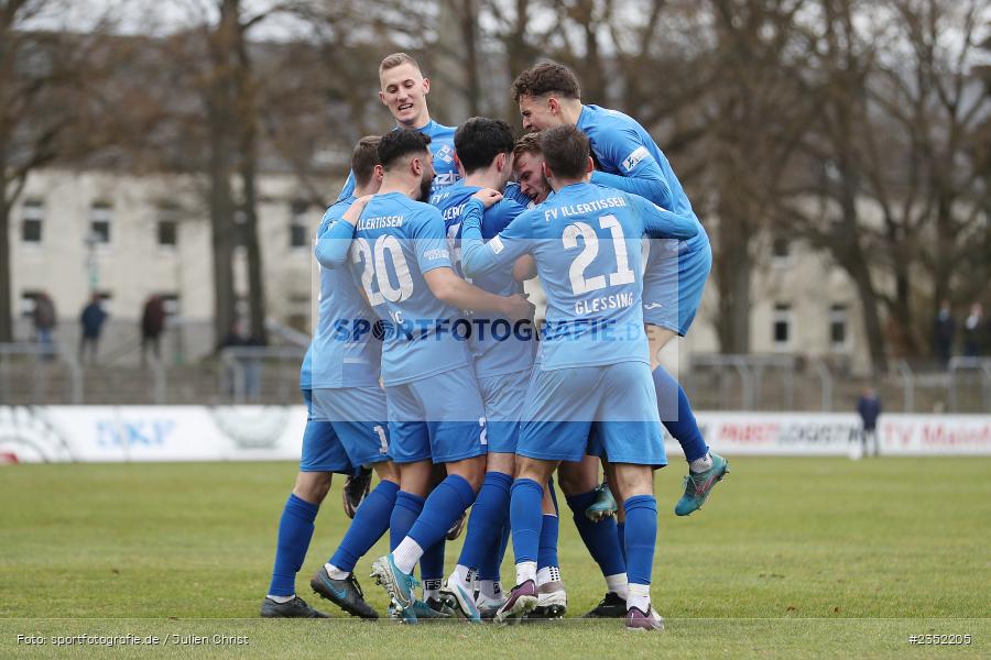 Kevin Frisorger, Willy-Sachs-Stadion, Schweinfurt, 18.02.2023, sport, action, Fussball, BFV, 24. Spieltag, Regionalliga Bayern, FVI, FC05, FV Illertissen, 1. FC Schweinfurt - Bild-ID: 2352205