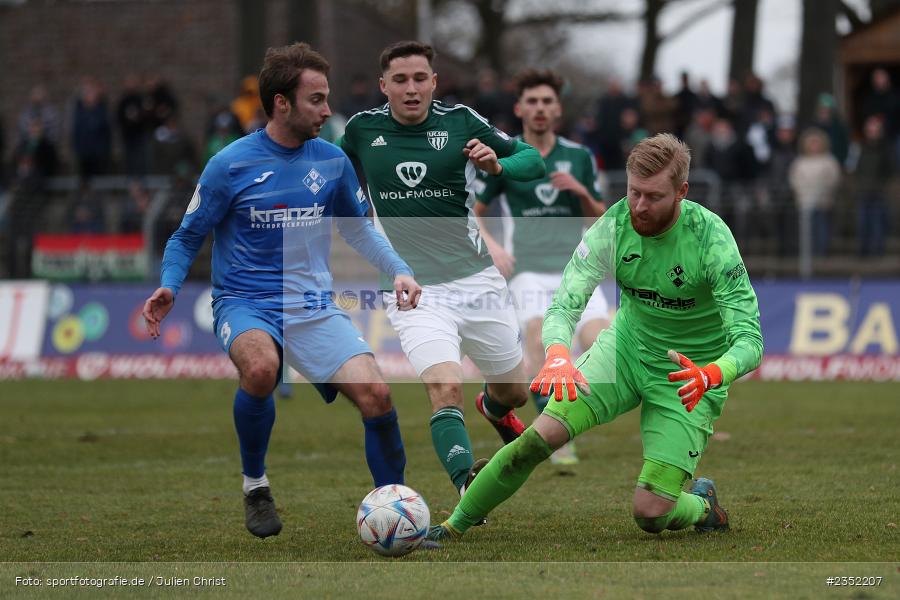 Felix Thiel, Willy-Sachs-Stadion, Schweinfurt, 18.02.2023, sport, action, Fussball, BFV, 24. Spieltag, Regionalliga Bayern, FVI, FC05, FV Illertissen, 1. FC Schweinfurt - Bild-ID: 2352207
