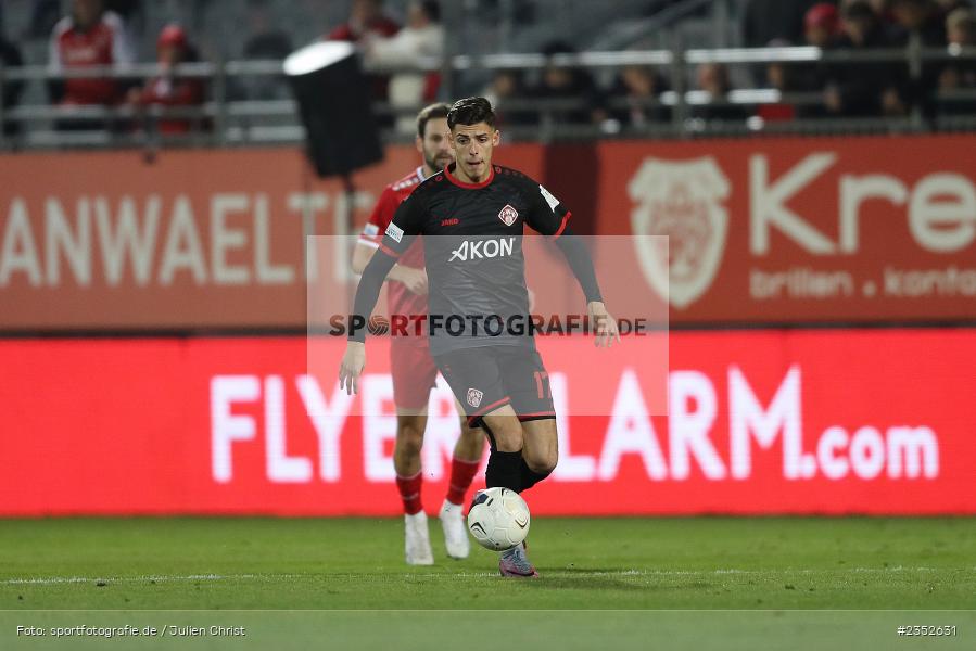 Ivan Franjic, FLYERALARM Arena, Würzburg, 24.02.2023, sport, action, Fussball, BFV, 25. Spieltag, Regionalliga Bayern, TGM, FWK, Türkgücü München, FC Würzburger Kickers - Bild-ID: 2352631