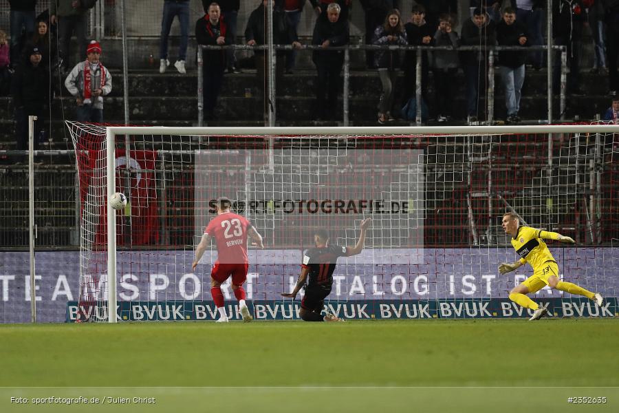 Maximilian Berwein, FLYERALARM Arena, Würzburg, 24.02.2023, sport, action, Fussball, BFV, 25. Spieltag, Regionalliga Bayern, TGM, FWK, Türkgücü München, FC Würzburger Kickers - Bild-ID: 2352635 Maximilian Berwein, FLYERALARM Arena, Würzburg, 24.02.2023, sport, action, Fussball, BFV, 25. Spieltag, Regionalliga Bayern, TGM, FWK, Türkgücü München, FC Würzburger Kickers - Bild-ID: 2352635