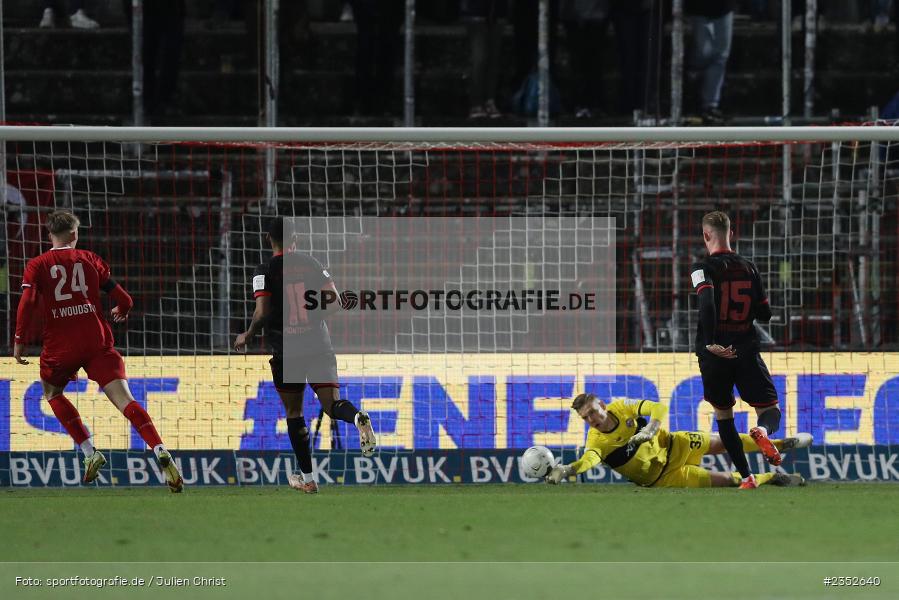 Eric Verstappen, FLYERALARM Arena, Würzburg, 24.02.2023, sport, action, Fussball, BFV, 25. Spieltag, Regionalliga Bayern, TGM, FWK, Türkgücü München, FC Würzburger Kickers - Bild-ID: 2352640