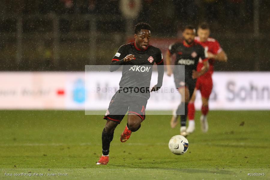 Benjika Caciel, FLYERALARM Arena, Würzburg, 24.02.2023, sport, action, Fussball, BFV, 25. Spieltag, Regionalliga Bayern, TGM, FWK, Türkgücü München, FC Würzburger Kickers - Bild-ID: 2352693 Benjika Caciel, FLYERALARM Arena, Würzburg, 24.02.2023, sport, action, Fussball, BFV, 25. Spieltag, Regionalliga Bayern, TGM, FWK, Türkgücü München, FC Würzburger Kickers - Bild-ID: 2352693