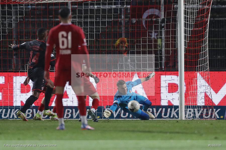 Johann Hipper, FLYERALARM Arena, Würzburg, 24.02.2023, sport, action, Fussball, BFV, 25. Spieltag, Regionalliga Bayern, TGM, FWK, Türkgücü München, FC Würzburger Kickers - Bild-ID: 2352761