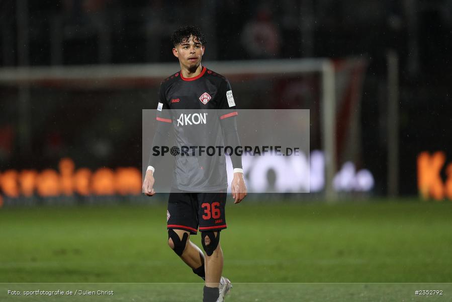 Andre Leipold, FLYERALARM Arena, Würzburg, 24.02.2023, sport, action, Fussball, BFV, 25. Spieltag, Regionalliga Bayern, TGM, FWK, Türkgücü München, FC Würzburger Kickers - Bild-ID: 2352792