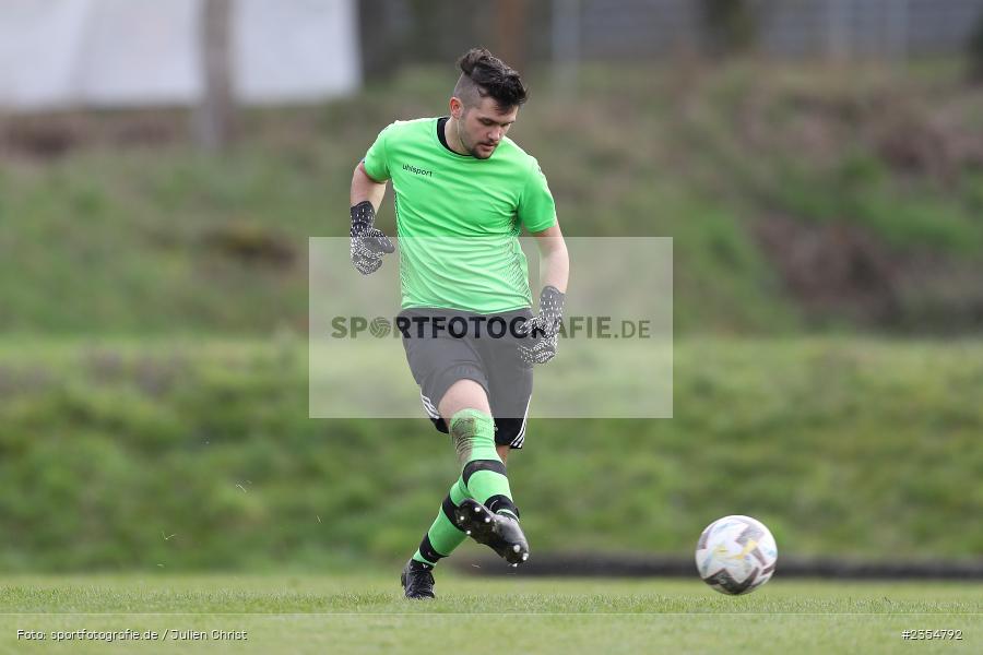 Lorenz Schmitt, Sportgelände, Erlenbach bei Marktheidenfeld, 19.03.2023, sport, action, Fussball, BFV, 16. Spieltag, Kreisklasse Würzburg, SGH, SVE, SG Hettstadt/SV Greußenheim, SV Erlenbach - Bild-ID: 2354792