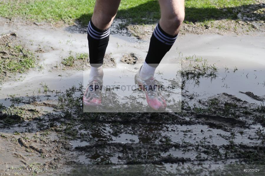 Matsch, Schlamm, Pfütze, Regen, Symbolbild, AKON Arena, Würzburg, 25.03.2023, sport, action, Fussball, BFV, 29. Spieltag, Derby, Regionalliga Bayern, FWK, FC05, 1. FC Schweinfurt, FC Würzburger Kickers - Bild-ID: 2355129
