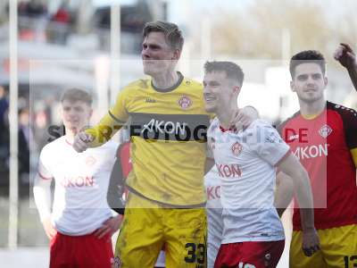 Fotos von FC Würzburger Kickers - 1. FC Schweinfurt auf sportfotografie.de