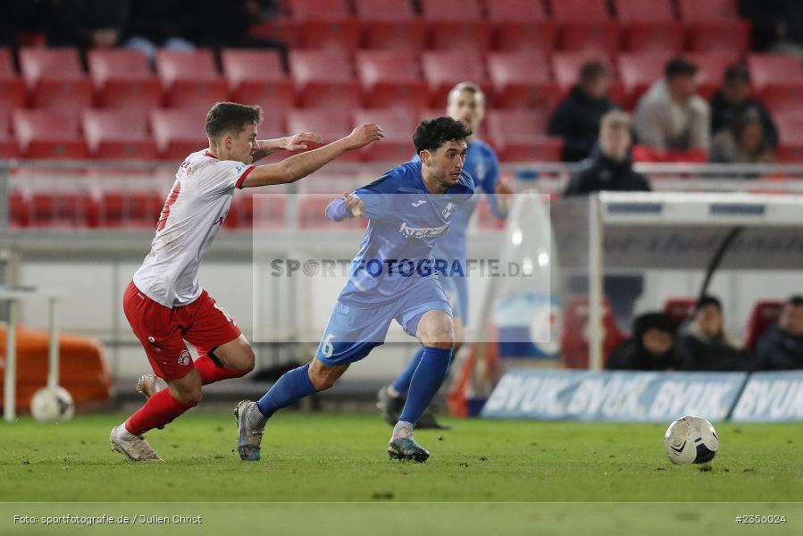 Fabio Maiolo, AKON Arena, Würzburg, 28.03.2023, sport, action, Fussball, BFV, BFV-Verbandspokal Halbfinale, FVI, FWK, FV Illertissen, FC Würzburger Kickers - Bild-ID: 2356024