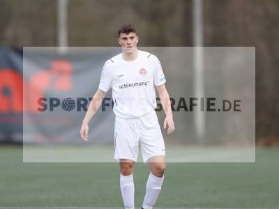 Fotos von FC Würzburger Kickers - SG Quelle Fürth auf sportfotografie.de