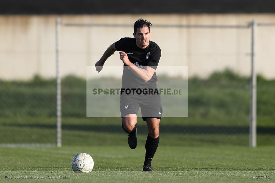 Fabian Lichtlein, Sportgelände, Schwebenried, 05.04.2023, sport, action, BFV, Fussball, 30. Spieltag, Landesliga Nordwest, VAT, DJK, SV Vatan Spor Aschaffenburg, DJK Schwebenried/Schwemmelsbach - Bild-ID: 2357182