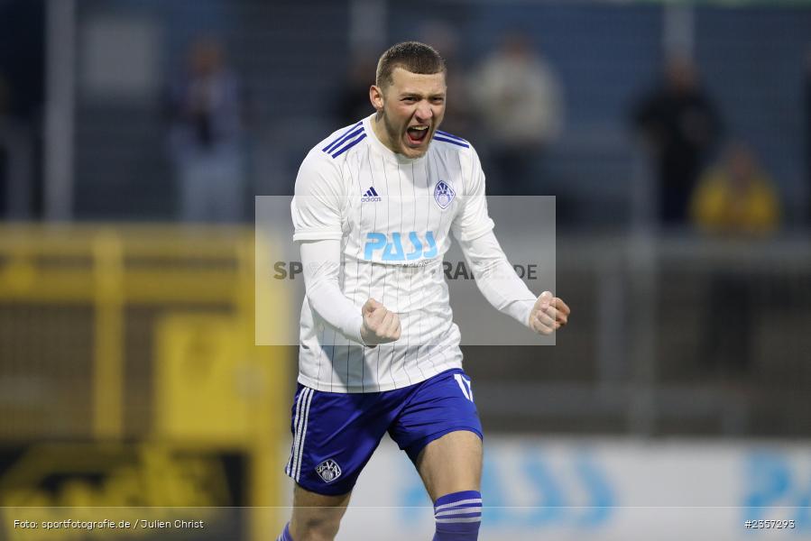 Niklas Meyer, Stadion am Schönbusch, Aschaffenburg, 06.04.2023, sport, action, BFV, Fussball, 30. Spieltag, Regionalliga Bayern, FCP, SVA, FC Pipinsried, SV Viktoria Aschaffenburg - Bild-ID: 2357293 Niklas Meyer, Stadion am Schönbusch, Aschaffenburg, 06.04.2023, sport, action, BFV, Fussball, 30. Spieltag, Regionalliga Bayern, FCP, SVA, FC Pipinsried, SV Viktoria Aschaffenburg - Bild-ID: 2357293