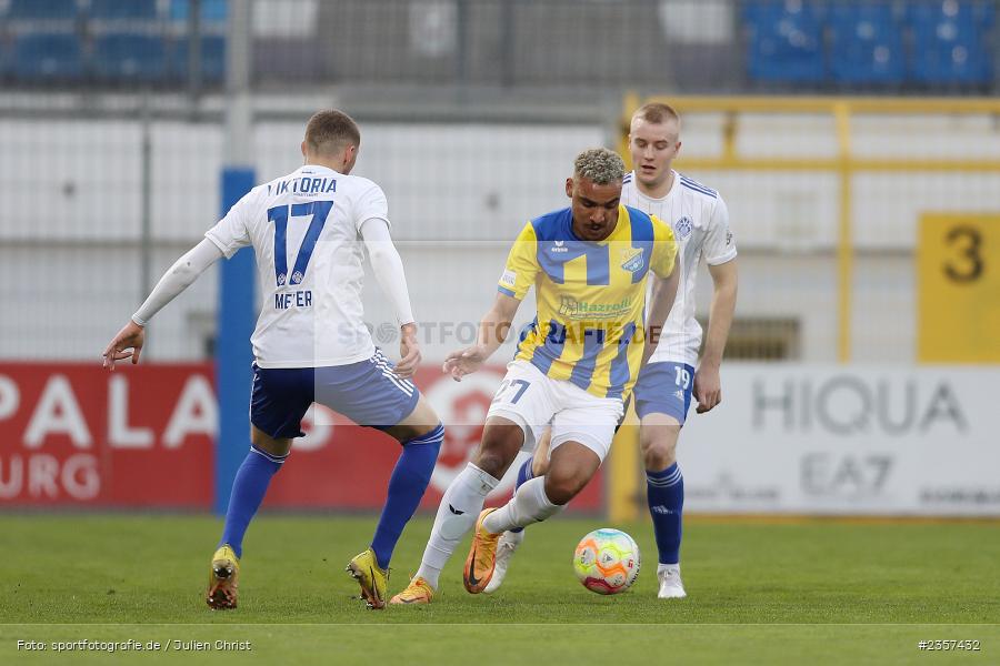 Marvin Jike, Stadion am Schönbusch, Aschaffenburg, 06.04.2023, sport, action, BFV, Fussball, 30. Spieltag, Regionalliga Bayern, FCP, SVA, FC Pipinsried, SV Viktoria Aschaffenburg - Bild-ID: 2357432